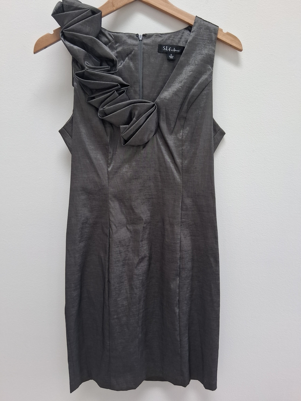 S.L. Fashions Charcoal Gray Ruffled Shoulder Feminine Cocktail Dress Size 8